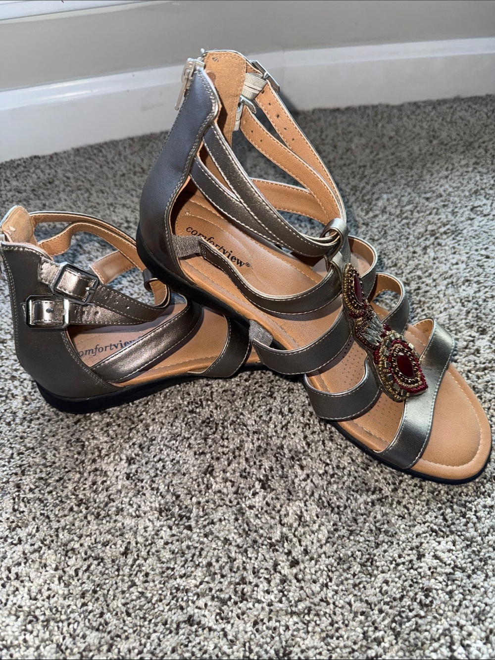 comfortview Metallic Silver Strappy Sandals with Red Jewel Accents - Picture 3 of 8